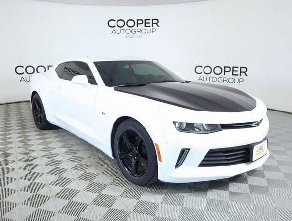 2017 chevrolet camaro in beloit, wisconsin