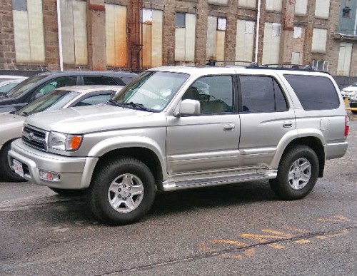1999 toyota 4runner limited in massachusetts by owner