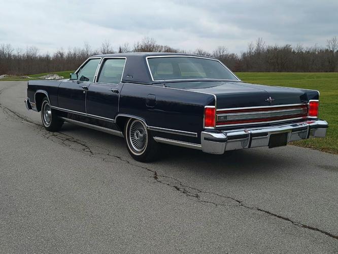 1979 lincoln continental in hilton, new york