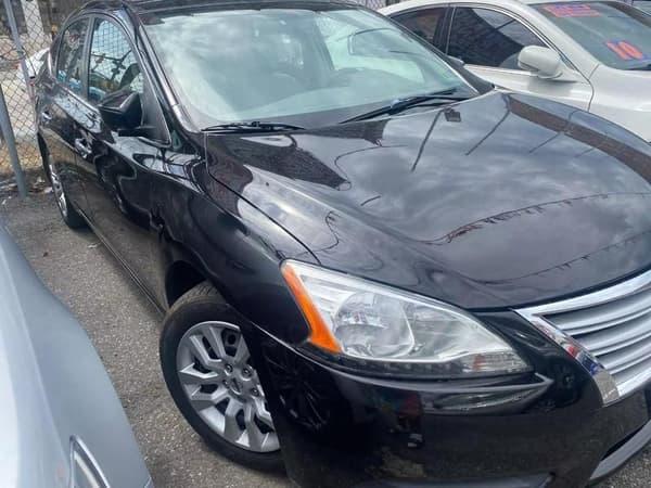 2013 nissan sentra in chicago, illinois