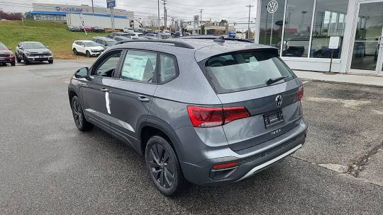2024 Volkswagen Taos