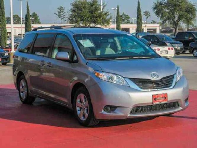 2012 toyota sienna le one owner warranty in spring, tx