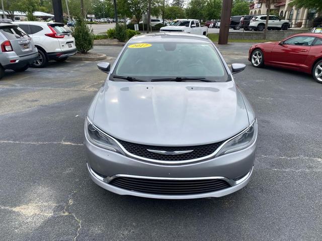 2017 chrysler 200 limited
