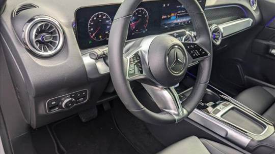 2025 Mercedes-Benz GLB