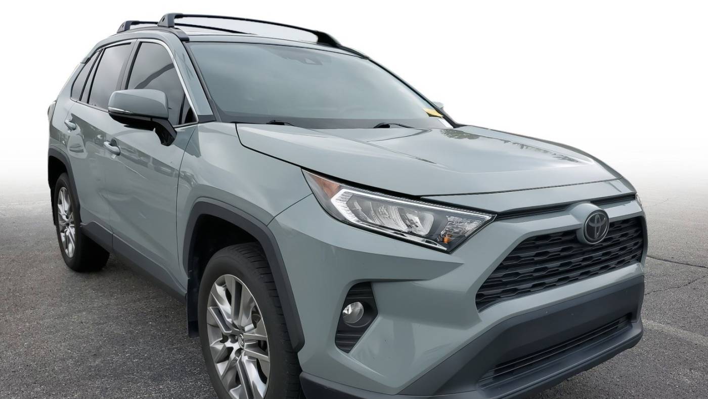 2019 toyota rav4 xle premium
