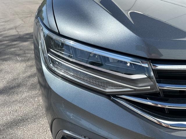 2024 volkswagen tiguan 2.0t se