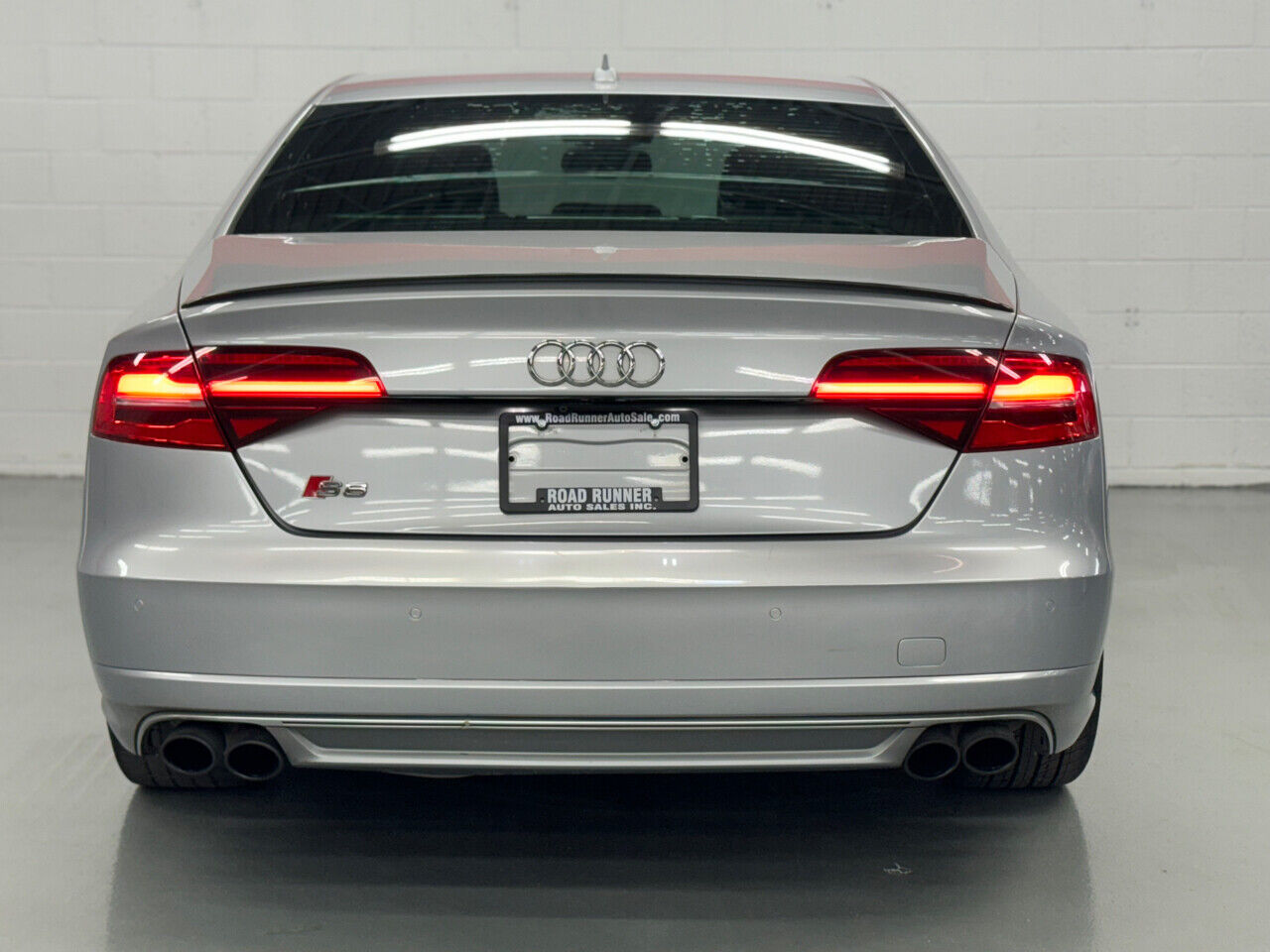 2016 audi s8 4dr sdn plus