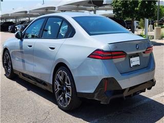 2025 BMW i5 xdrive40