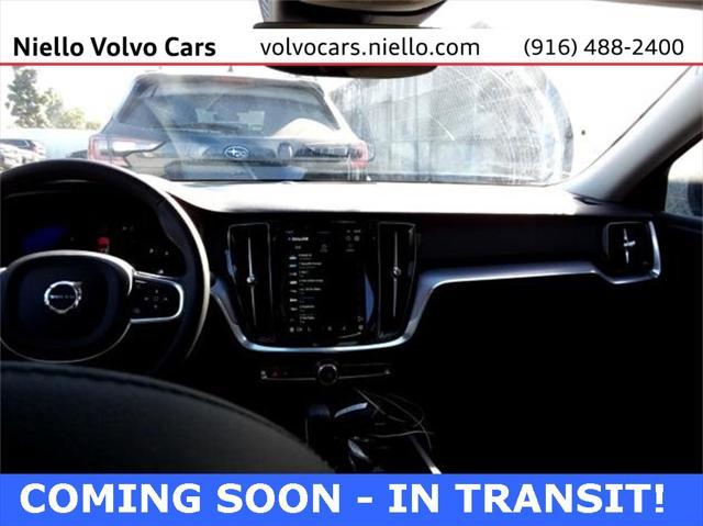 2024 volvo s60 b5 core dark theme