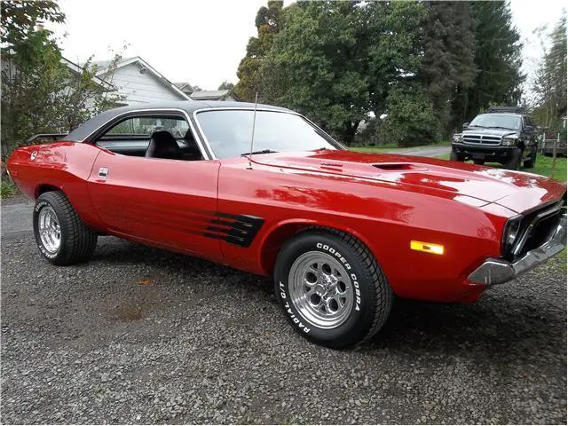 1972 dodge challenger 5 miles red 383 automatic