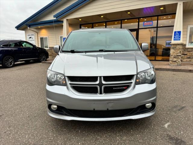 2016 dodge grand caravan r/t