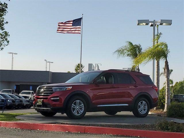 2021 ford explorer xlt
