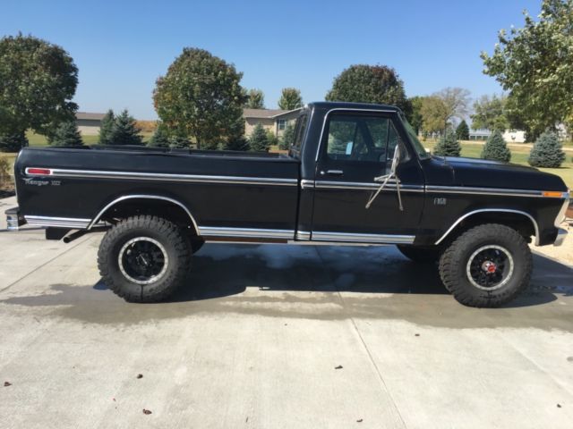 1973 ford f-25 xlt