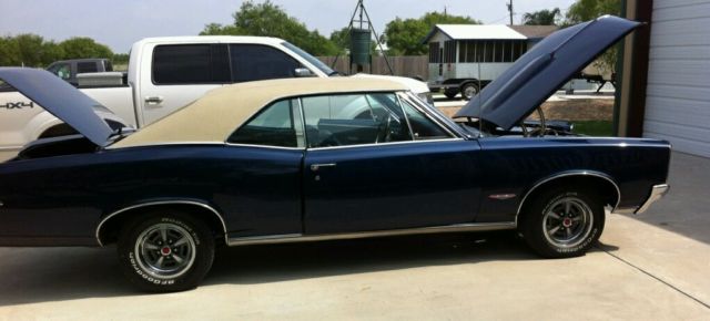 1966 pontiac gto 389 cu. 4 barrel 2 speed phs rejistered true 242 vin