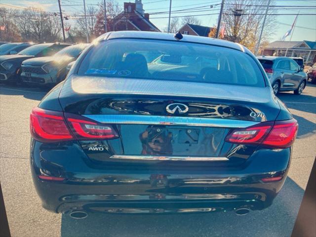 2018 infiniti q70 3.7x luxe