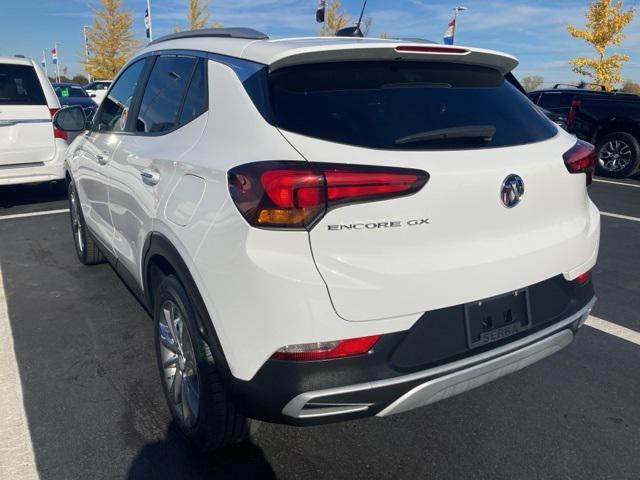 2022 buick encore gx select