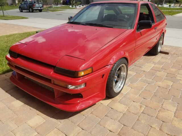 1985 corolla gt-s ae86 hatchback trueno