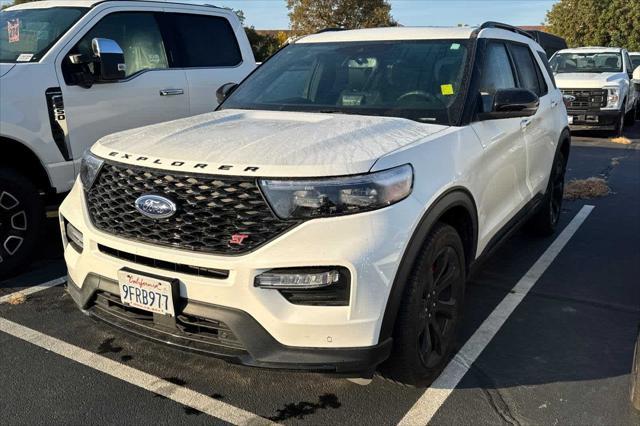 2023 ford explorer st