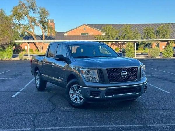 2019 nissan titan in secaucus, new jersey