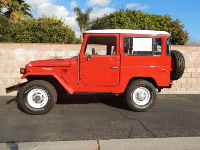 1978 toyota fj40 land cruiser 1 owner 72000 miles all records since new &stock