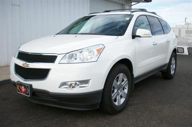 2011 chevrolet traverse lt for sale in bismarck, north dakota