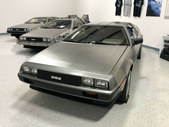 1981 delorean late 81 gray 5-speed 13k miles