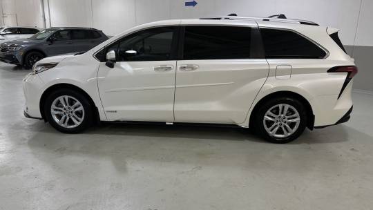 2021 Toyota Sienna