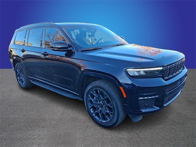 2023 jeep grand cherokee l summit