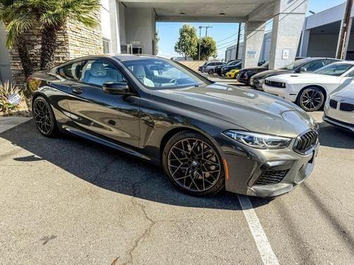 2020 bmw m8