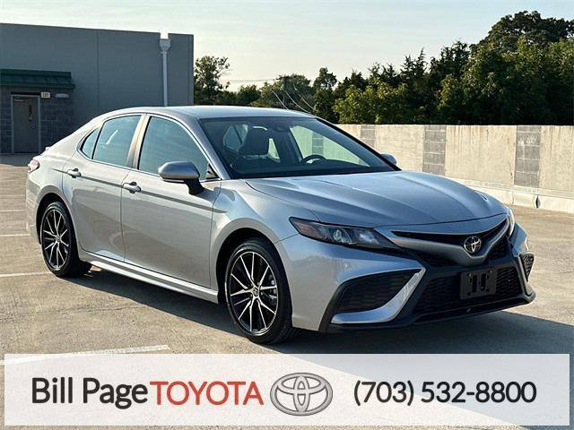 2024 toyota camry se