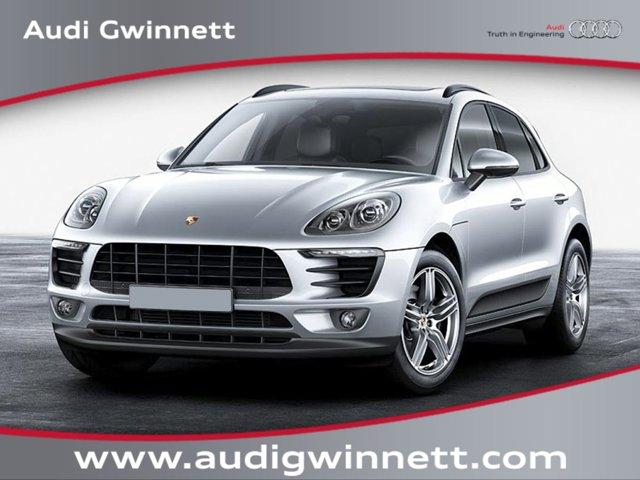 2018 porsche macan base