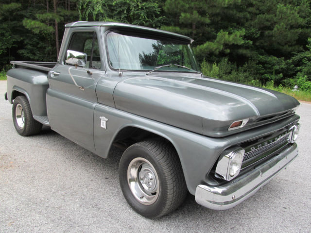 great driver, 350 v8/auto, pwr steering, pwr disc brakes! watch video