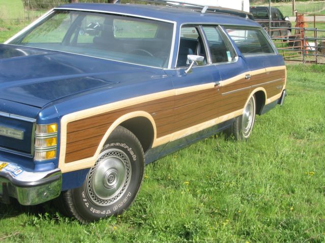 1977 ford station wagon---original + nice !!