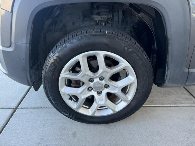 2018 jeep renegade latitude