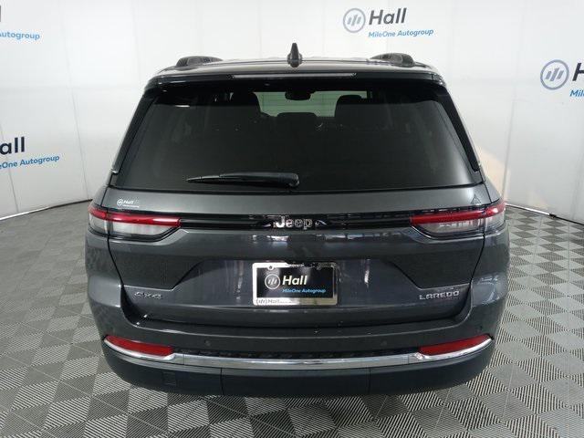 2023 jeep grand cherokee laredo