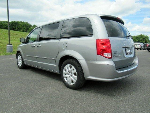 2015 dodge grand caravan avp/se