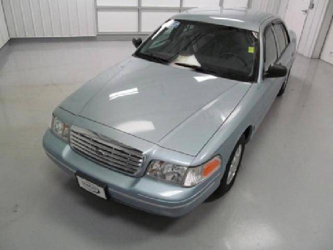2003 ford crown victoria lx in christiansburg, va