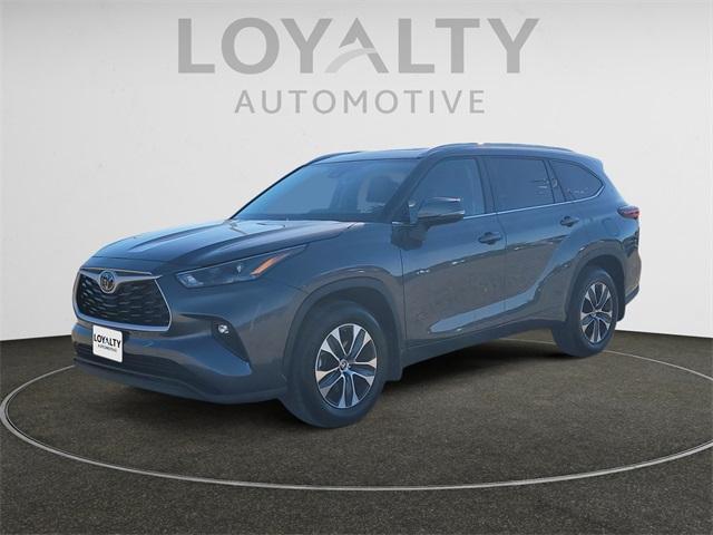 2024 toyota highlander xle
