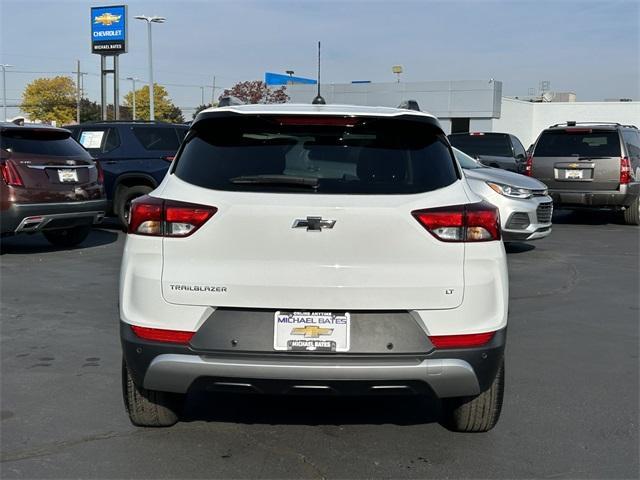 2022 chevrolet trailblazer lt
