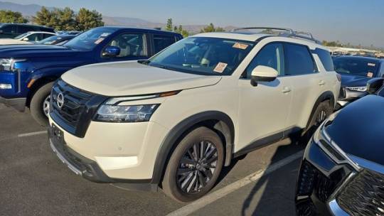 2024 nissan pathfinder sl