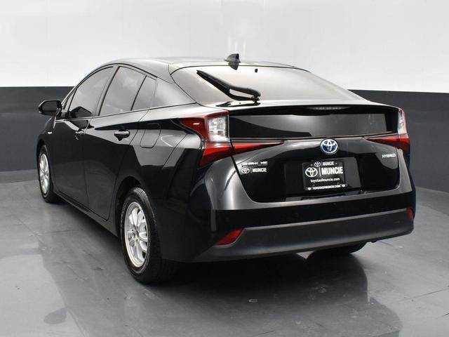 2020 toyota prius le