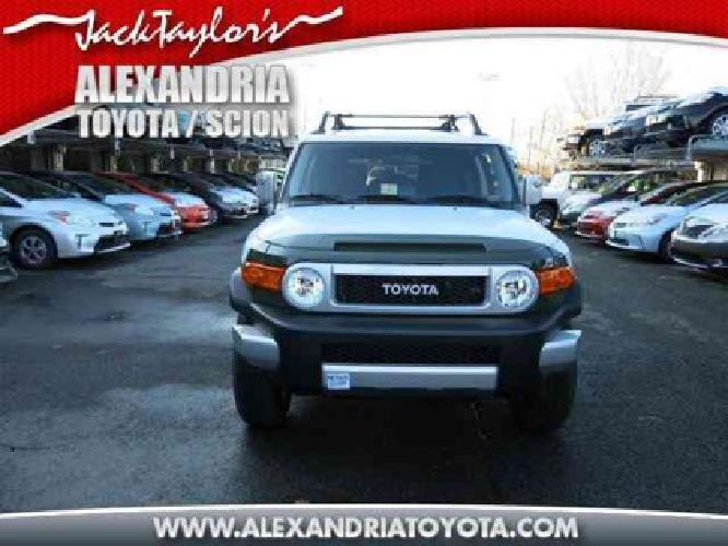 2014 toyota fj cruiser in alexandria, va