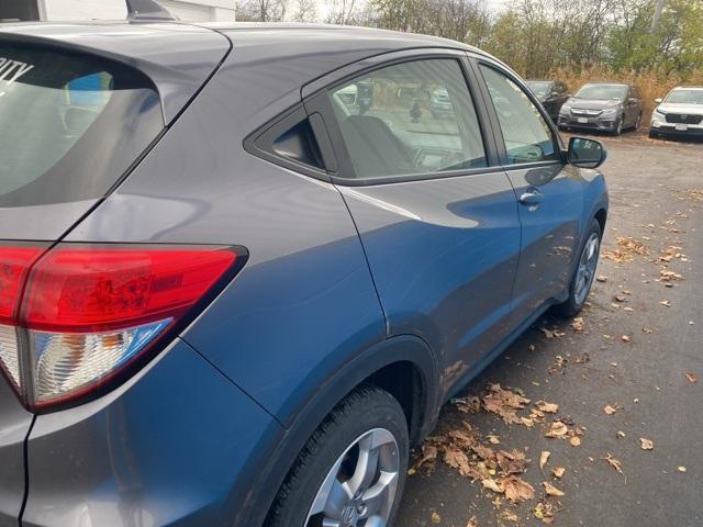 2020 honda hr-v lx