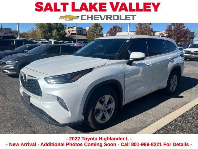2022 toyota highlander l