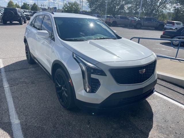 2022 cadillac xt4 sport