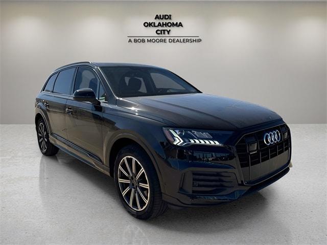 2024 audi q7 45 premium plus