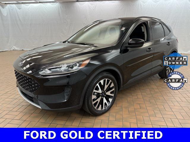 2020 ford escape se