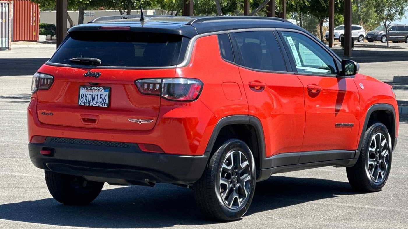 2021 jeep compass trailhawk