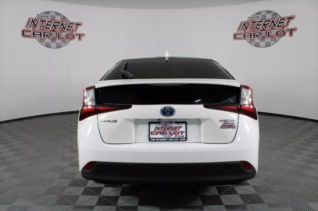 2021 toyota prius le