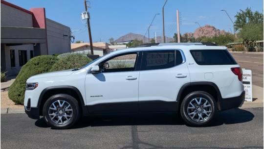 2023 GMC Acadia